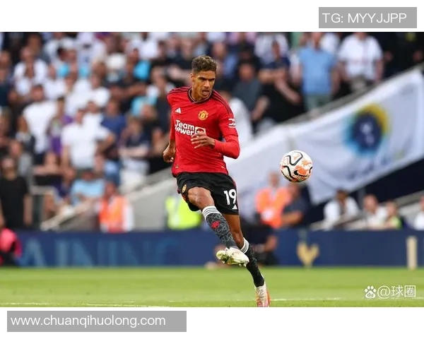 盘点英国足球历史上的传奇球星与当代巨星及其辉煌成就 盘点英国足球历史上的传奇球星与当代巨星及其辉煌成就